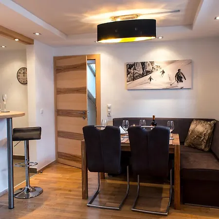 Appartement Central Daire Kitzbühel